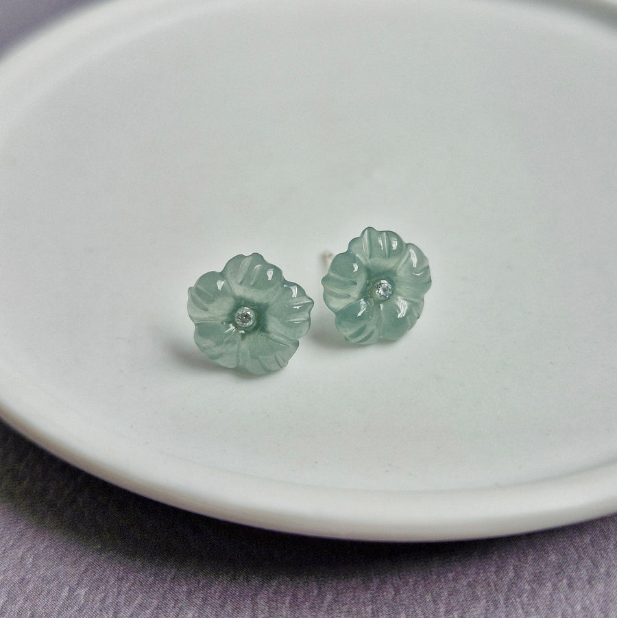 Jade Flower Earstuds / Rhodium 925