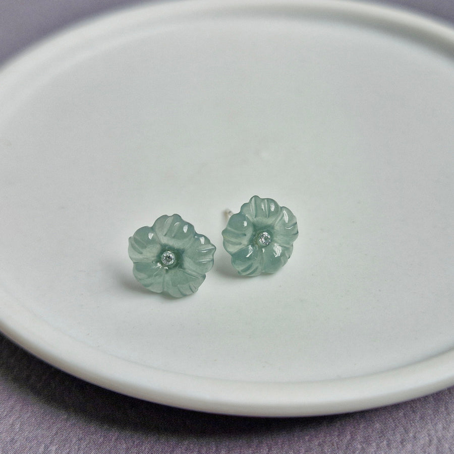 Jade Flower Earstuds / Rhodium 925