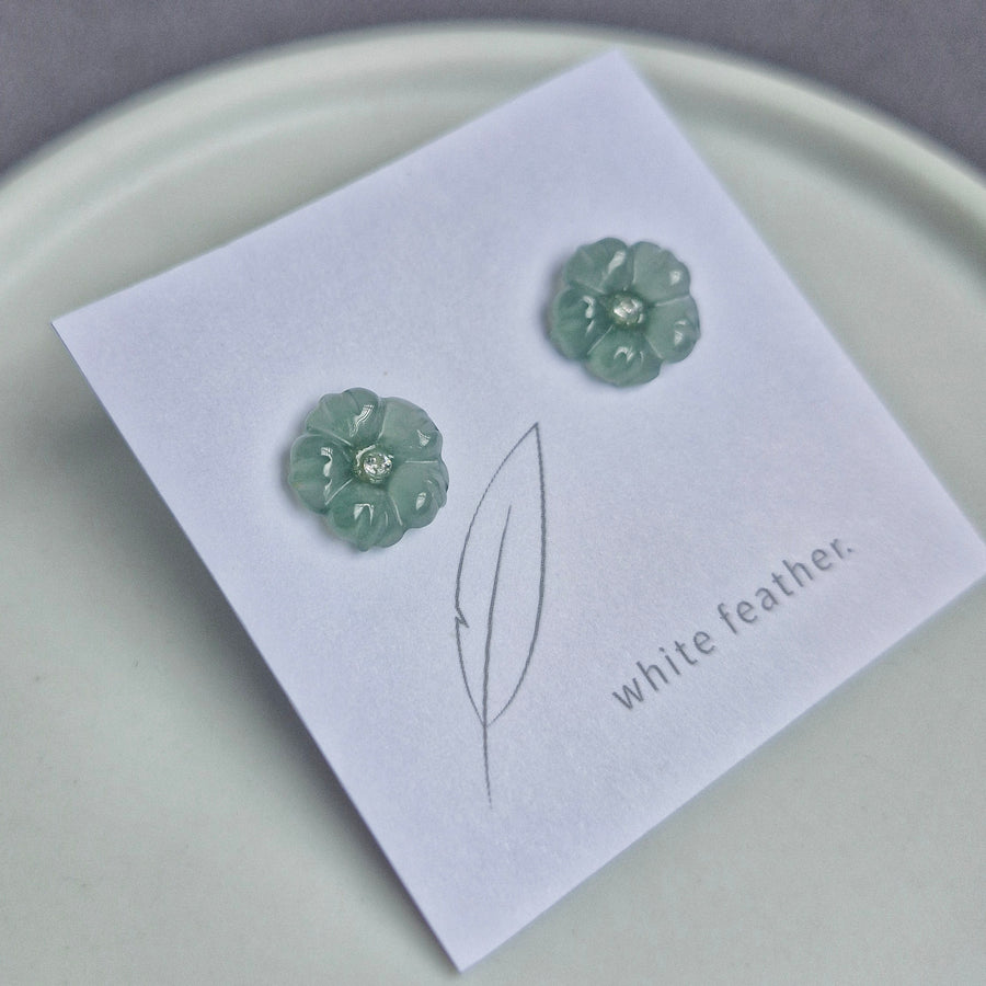 Jade Flower Earstuds / Rhodium 925