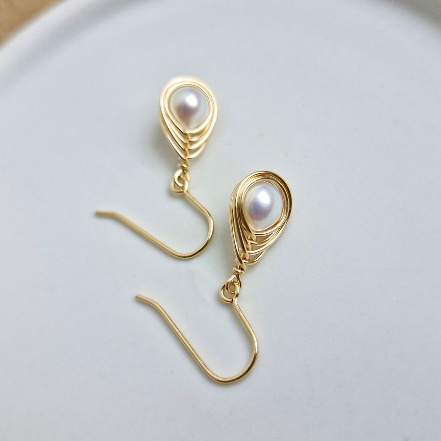 Herringbone Wirewrapped Pearl Earrings / 14k Gold-filled