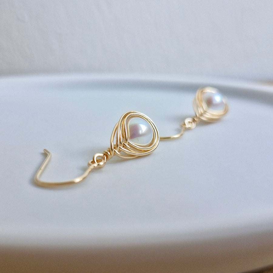 Herringbone Wirewrapped Pearl Earrings / 14k Gold-filled