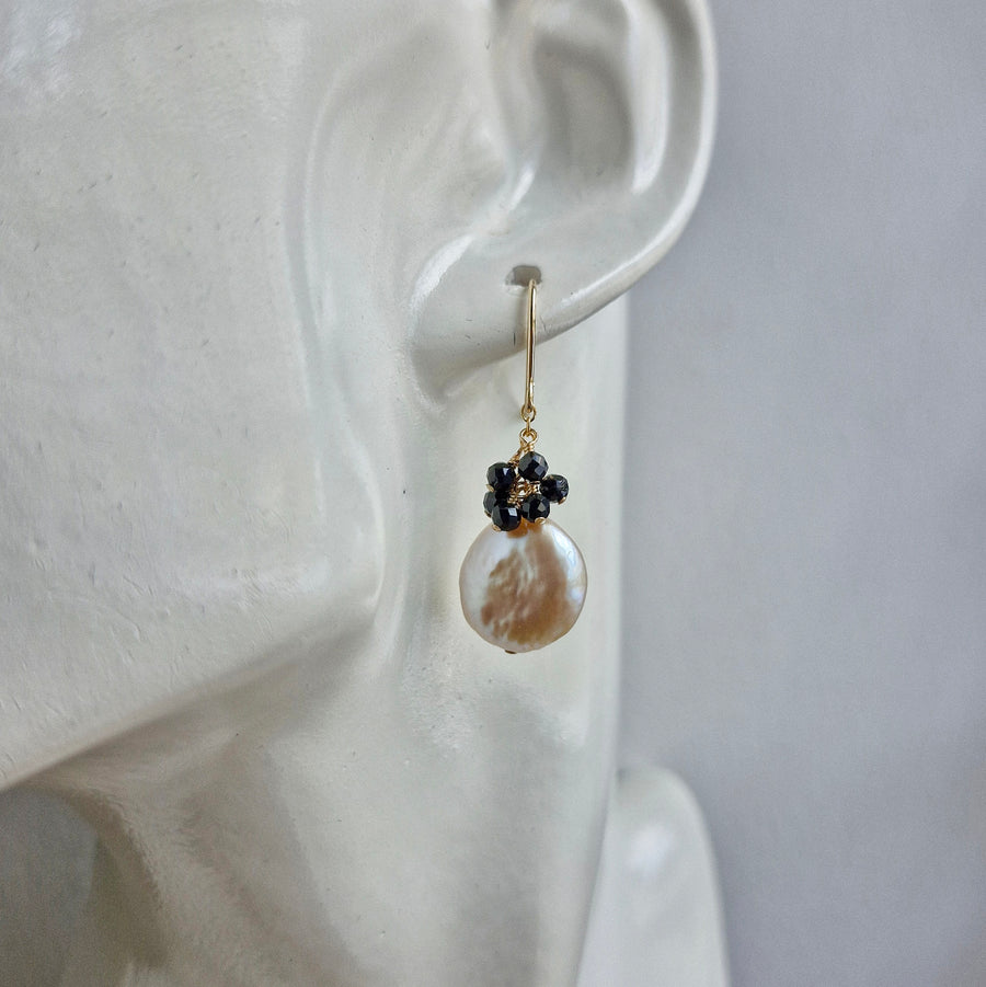 Freshwater Coin Pearl w/Black Spinels / 14k Gold-filled