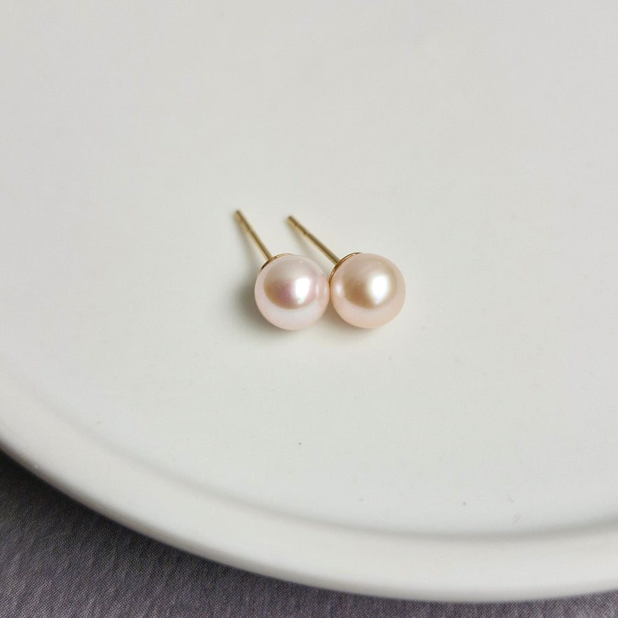 Freshwater Pearl Earstuds (5.5mm - 5.8mm) / 14k Gold-filled