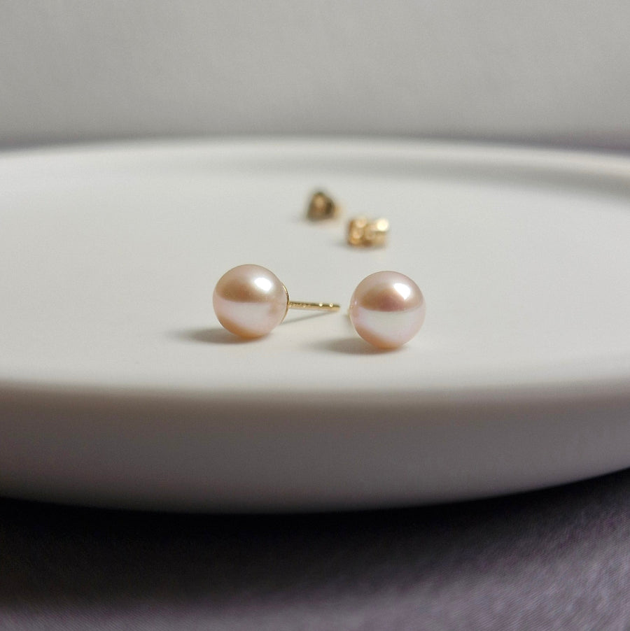 Freshwater Pearl Earstuds (5.5mm - 5.8mm) / 14k Gold-filled