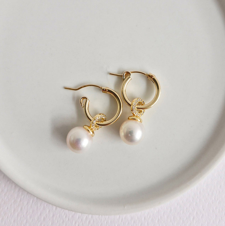 Freshwater Pearl Hoop Earrings / 14k Gold-filled Hoops